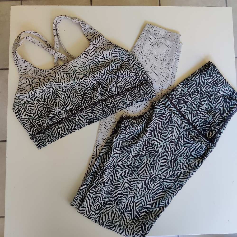 Lululemon Athletica Black and White Patterned Leggings